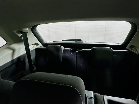 Used 2023 Volkswagen Tiguan S image 27