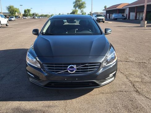 Used 2016 Volvo V60 T5 Premier w/ Protection Package FWD image 3