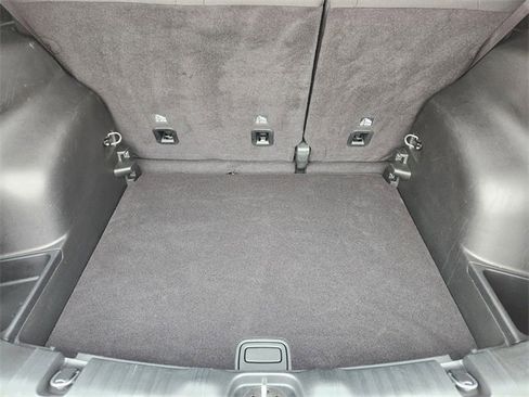 Used 2023 Jeep Compass Sport image 30