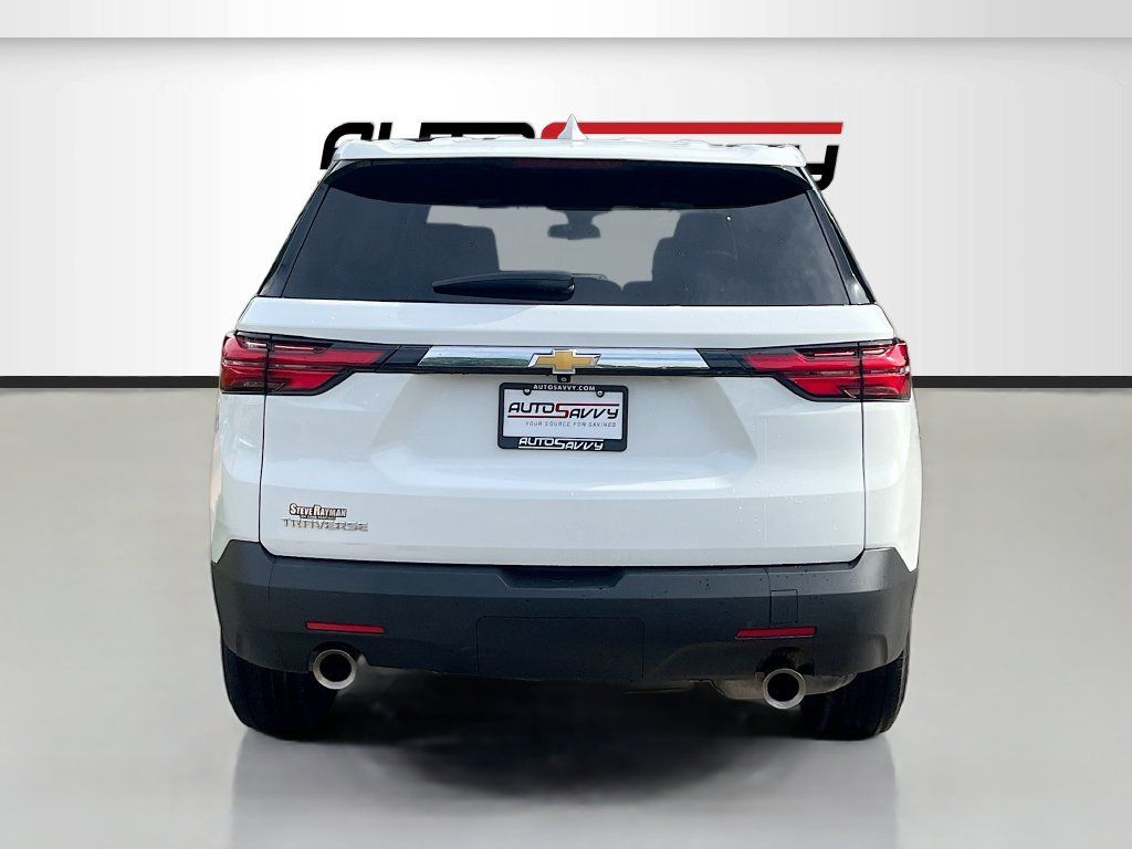 Used 2023 Chevrolet Traverse LS w/ Safety Package FWD image 6