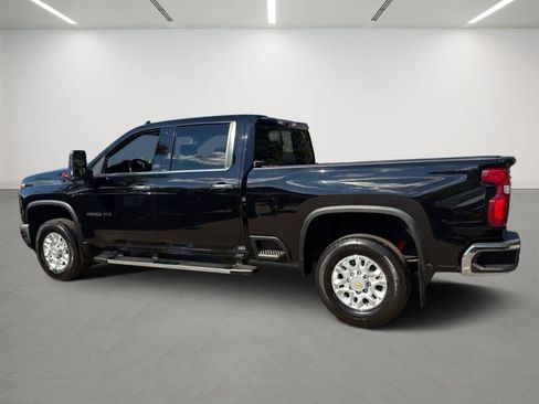 Used 2024 Chevrolet Silverado 2500 LTZ w/ LTZ Plus Package AWD/4WD image 3