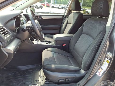 Used 2019 Subaru Outback 2.5i Premium AWD/4WD image 14