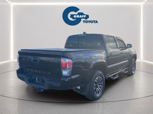 Used 2023 Toyota Tacoma TRD Sport image 15
