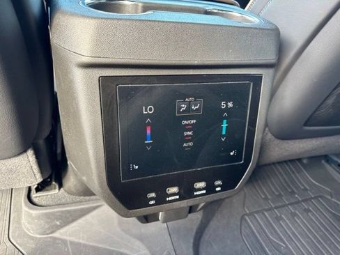 Used 2026 GMC Yukon XL Denali Ultimate w/ LPO, Floor Liner Package AWD/4WD image 31