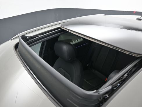 Used 2022 Audi Q3 2.0T Premium Plus image 22