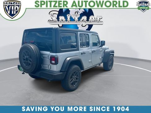 Used 2024 Jeep Wrangler Unlimited Sport AWD/4WD image 9