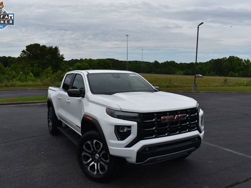 Used 2024 GMC Canyon AT4 w/ Canyon Safety Plus Package AWD/4WD image 1