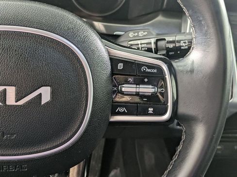 Used 2022 Kia Sorento SX image 21