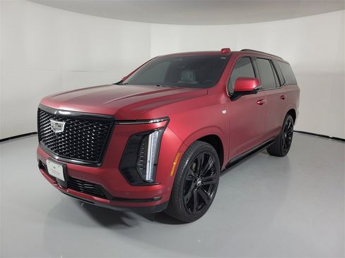 Certified 2025 Cadillac Escalade Sport Platinum w/ LPO, Floor Liner Package image 2