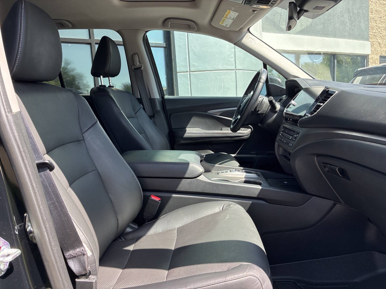 Used 2024 Honda Ridgeline RTL image 12