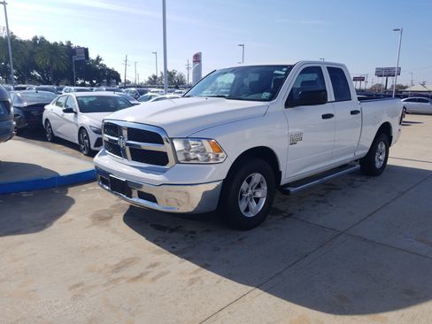 Used 2019 RAM 1500 Tradesman w/ Chrome Plus Package image 3