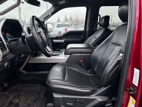 Used 2019 Ford F150 Lariat image 5