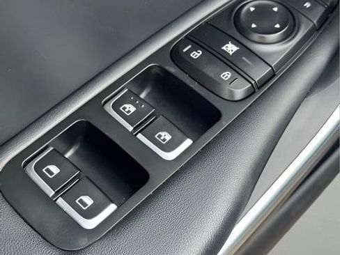 Used 2021 Kia Stinger GT2 image 15