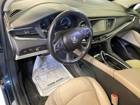 Used 2021 Buick Enclave Essence w/ Sound and Sites Package AWD/4WD image 12