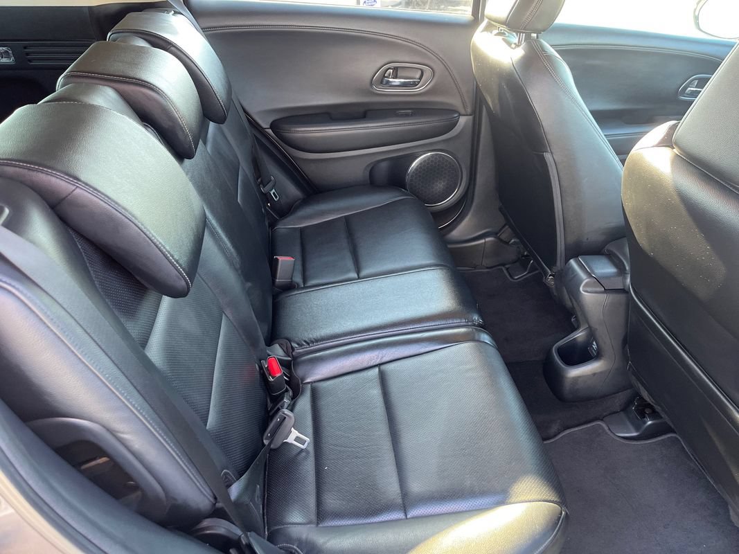 Used 2019 Honda HR-V EX-L image 21