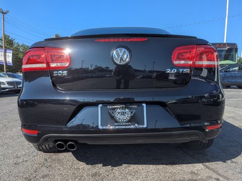 Used 2014 Volkswagen Eos image 9