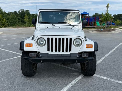 Used 2006 Jeep Wrangler Unlimited Rubicon AWD/4WD image 6