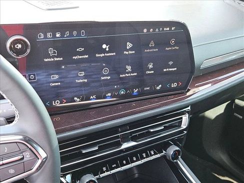 New 2026 Chevrolet Traverse Z71 w/ Enhanced Driving Package image 12