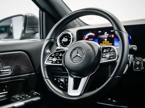 Certified 2023 Mercedes-Benz GLA 250 image 14