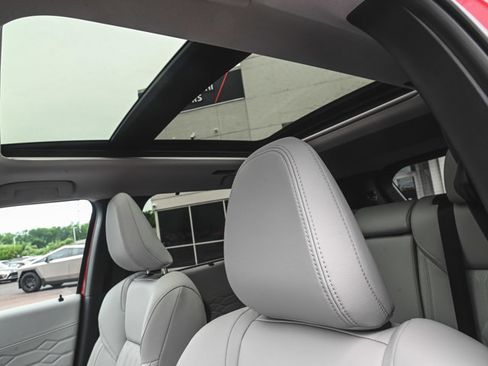 New 2025 Mitsubishi Outlander SEL image 30