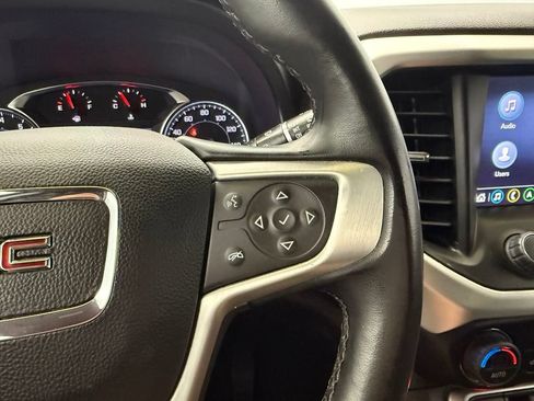 Used 2023 GMC Acadia SLT FWD image 47