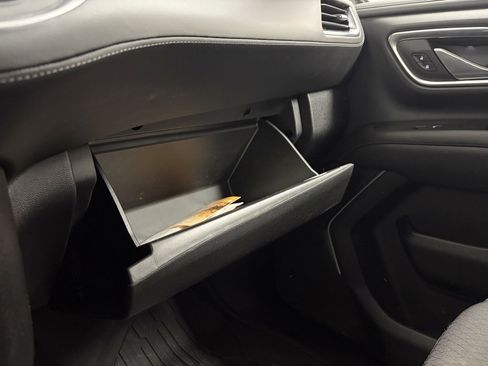 Used 2024 GMC Yukon XL SLE w/ Max Trailering Package image 30