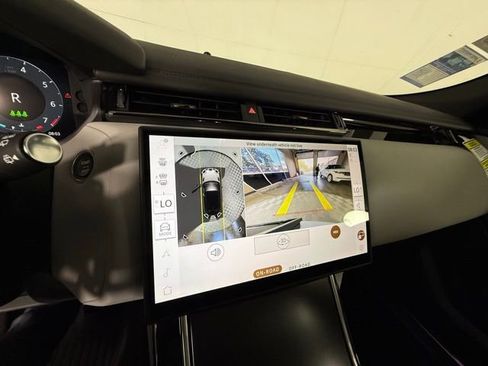 Used 2026 Land Rover Range Rover Velar Dynamic SE image 29