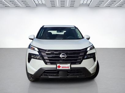 New 2026 Nissan Rogue SV w/ Cold Weather Package