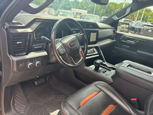 Used 2022 GMC Sierra 1500 AT4 w/ AT4 Premium Package AWD/4WD image 18