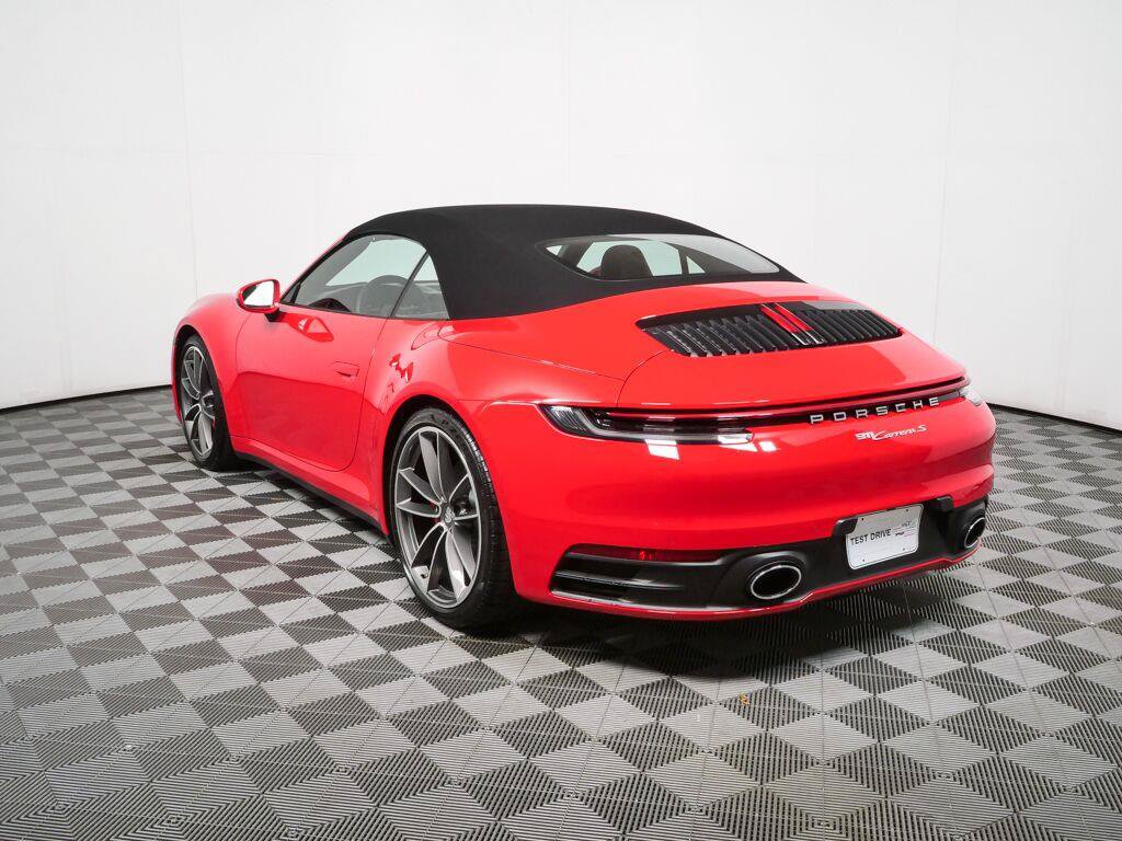 Certified 2020 Porsche 911 Carrera S RWD image 3