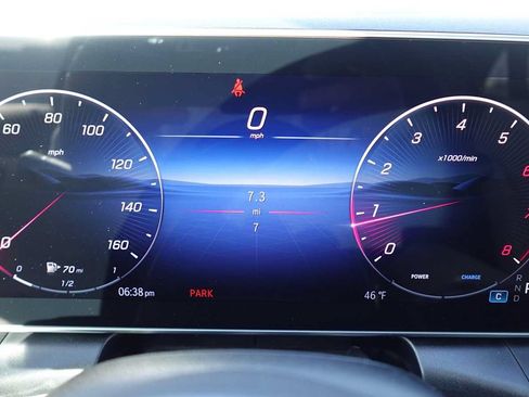 Used 2026 Mercedes-Benz GLC 300 4MATIC image 13