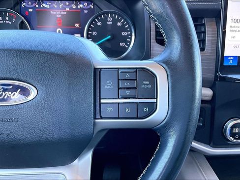 Used 2024 Ford Expedition Max Limited image 11