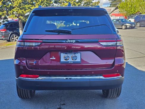 New 2024 Jeep Grand Cherokee Limited 4xe w/ Luxury Tech Group II AWD/4WD image 7