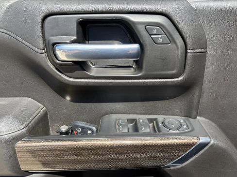 Used 2021 Chevrolet Silverado 1500 LT w/ LPO, Dark Essentials Package image 16