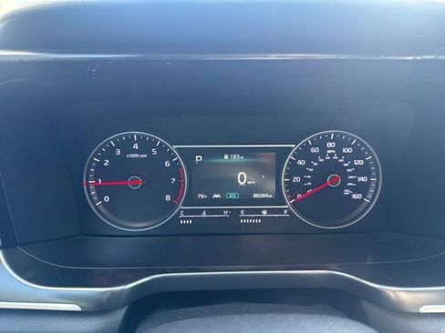 Used 2022 Kia Sorento S FWD image 10