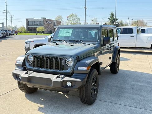 New 2026 Jeep Wrangler Sport AWD/4WD image 3