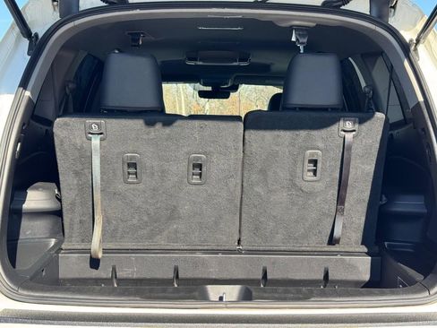 Used 2019 Honda Pilot Touring image 4