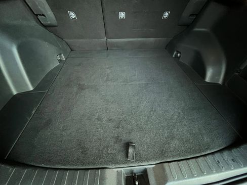 Used 2025 Toyota RAV4 LE image 31