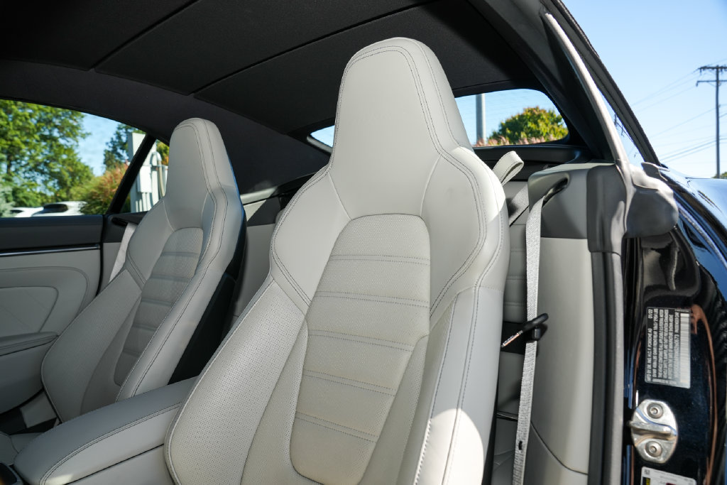 Certified 2022 Porsche 911 Turbo S AWD/4WD image 22
