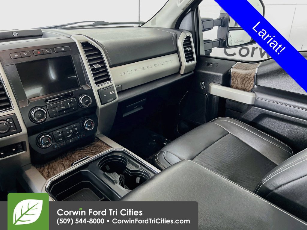 Used 2019 Ford F250 Lariat w/ Lariat Ultimate Package AWD/4WD image 26