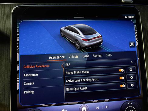 Certified 2026 Mercedes-Benz EQE 320 4MATIC Sedan image 39