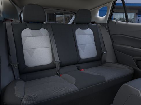 New 2026 Chevrolet Trax LS image 17