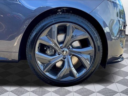 New 2025 Land Rover Range Rover Sport Autobiography AWD/4WD image 6