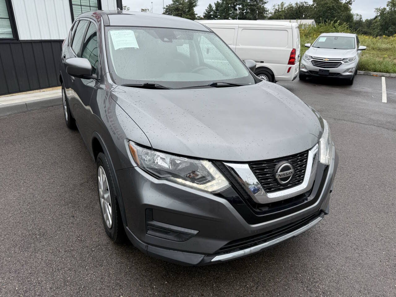 Used 2020 Nissan Rogue S AWD/4WD image 4