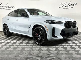 Used 2024 BMW X6 M60i AWD/4WD video 1