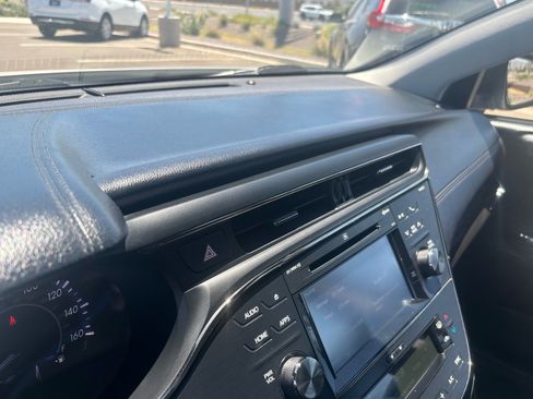 Used 2016 Toyota Avalon Limited w/ Toyota Safety Sense Package FWD image 23