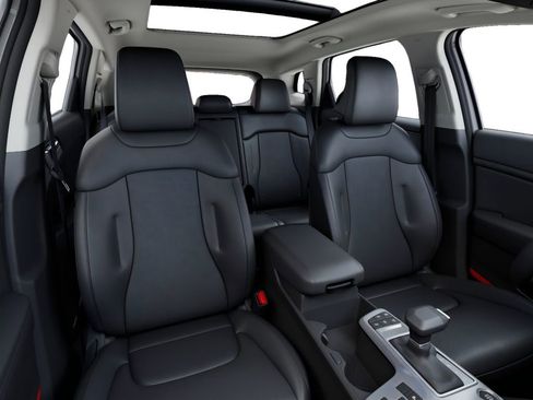 New 2026 Kia Sportage EX image 15