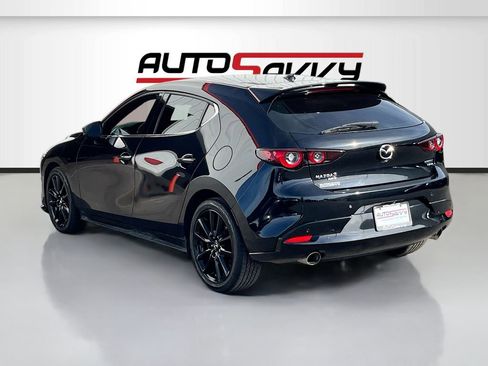 Used 2024 MAZDA MAZDA3 Hatchback w/Premium Plus Pkg image 5
