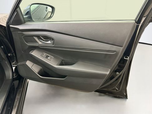 Used 2025 Honda Accord SE image 32