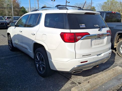 Used 2017 GMC Acadia Denali w/ Technology Package image 4